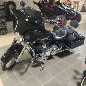 Meet your Posher, Tommy